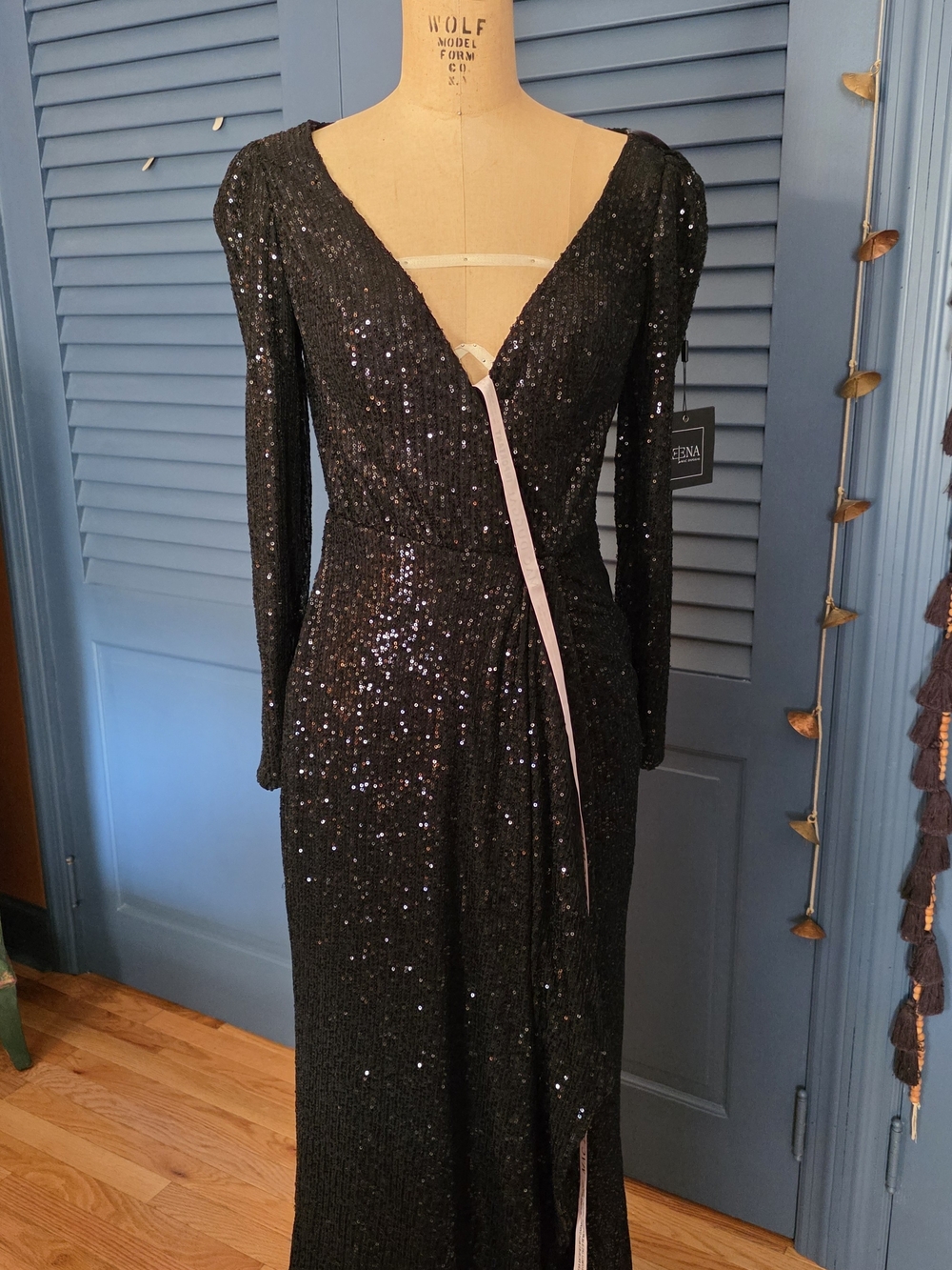 NWT Ieena for Mac Duggal Black Sequin Faux Wrap Gown - Size 6